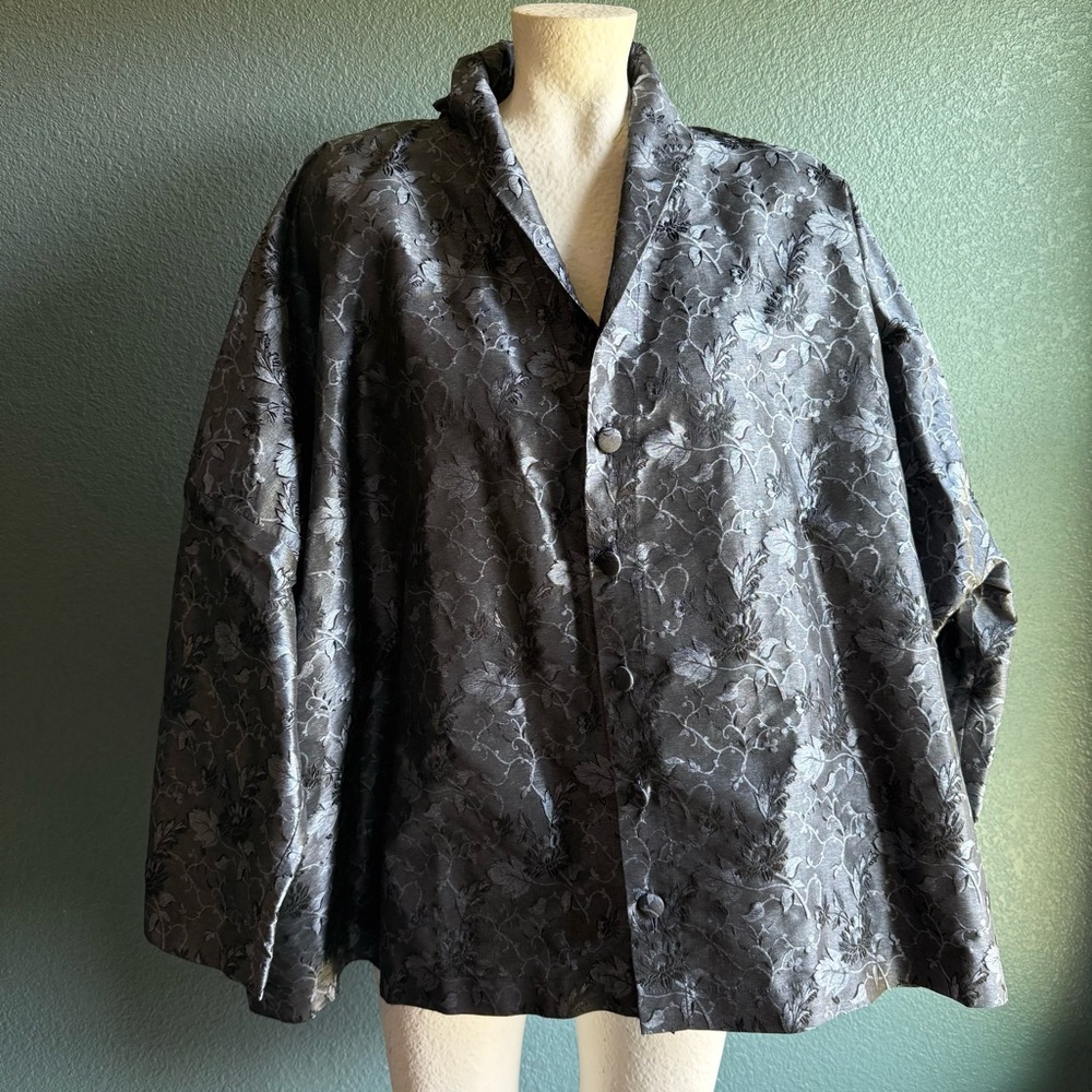 Eskandar Heavy Weight Silk Black Floral Jacket size 1